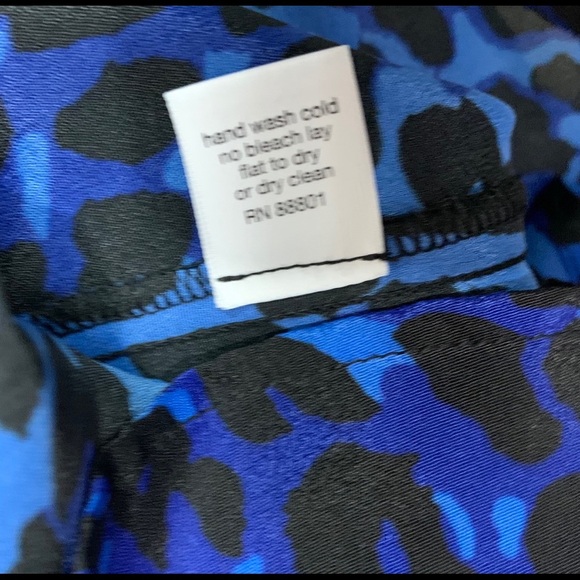 Saks Fifth Avenue Black Blue Animal Print Blouse - Picture 13 of 14
